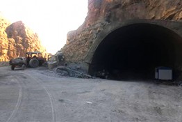 اجراي شاتكريت اليافي ( ماكروسنتتيك مدول بالا ٦٥٠ مگا پاسكال سيرجان ) 