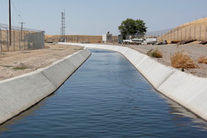 کانال های بتنی